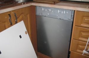 Установка фасада на посудомоечную машину в Козельске